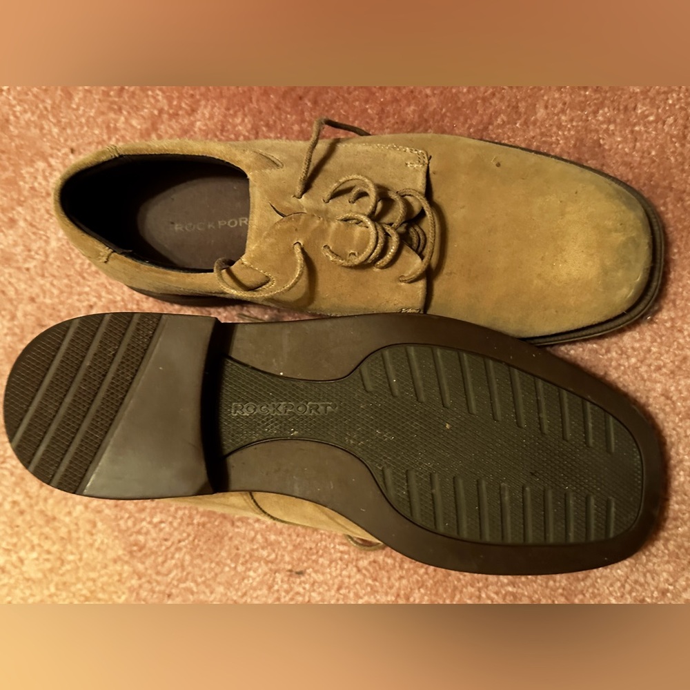 Men’s suede shoes